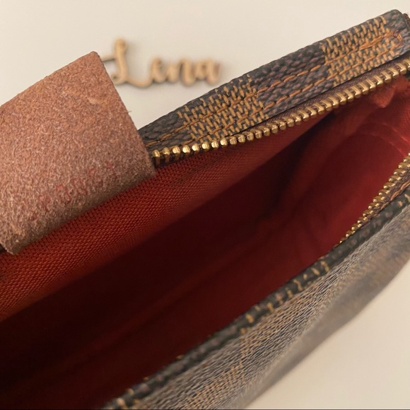 ⛔️RESERVED⛔️Louis Vuitton Damier Trousse Pochette - Picture 14 of 16